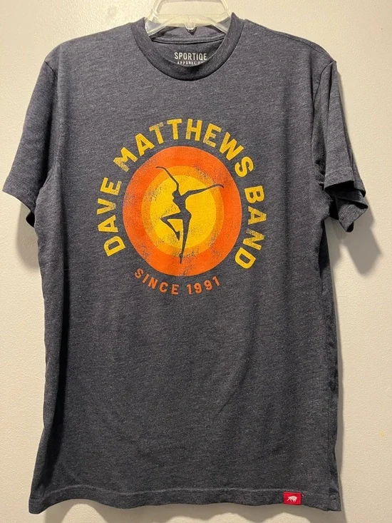 PRELOVED Dave Matthews Band Retro Sunburst Graphic Tee - Picture 4 of 6